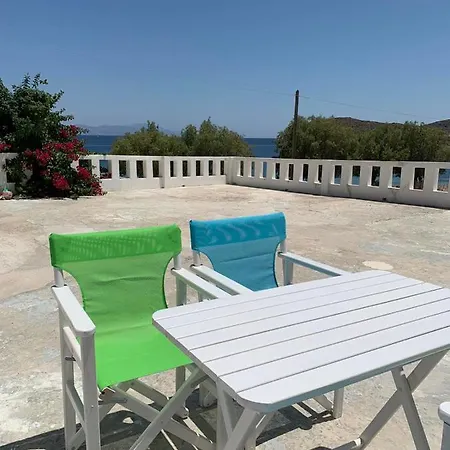 Casa vacanze On The Beach, Leivadakia, Serifos