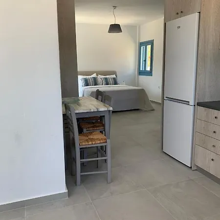 On The Beach, Leivadakia, Serifos 別荘 *