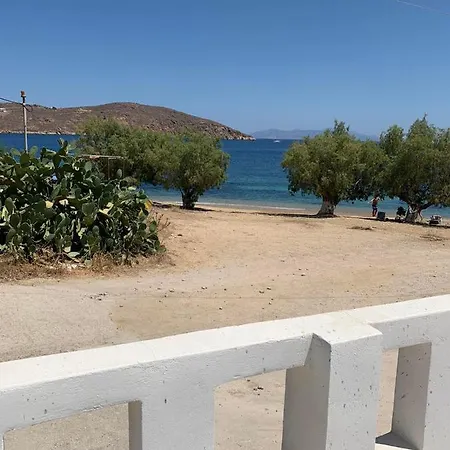 On The Beach, Leivadakia, Serifos 別荘 リバディオン