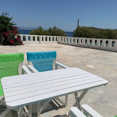 On The Beach, Leivadakia, Serifos 別荘 リバディオン