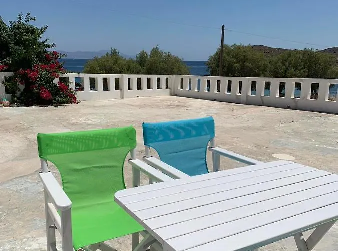 Casa vacanze On The Beach, Leivadakia, Serifos